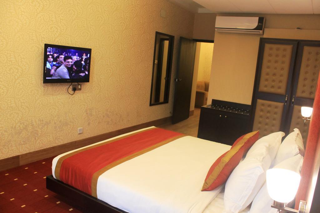 The Orchard Suites Ltd Dhaka Room photo